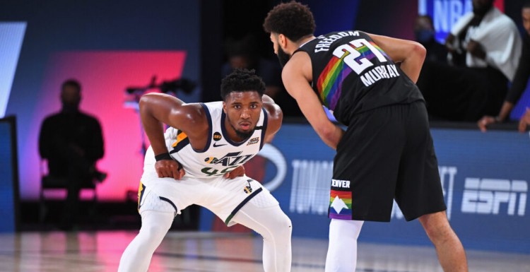 在防守调整 在防守调整